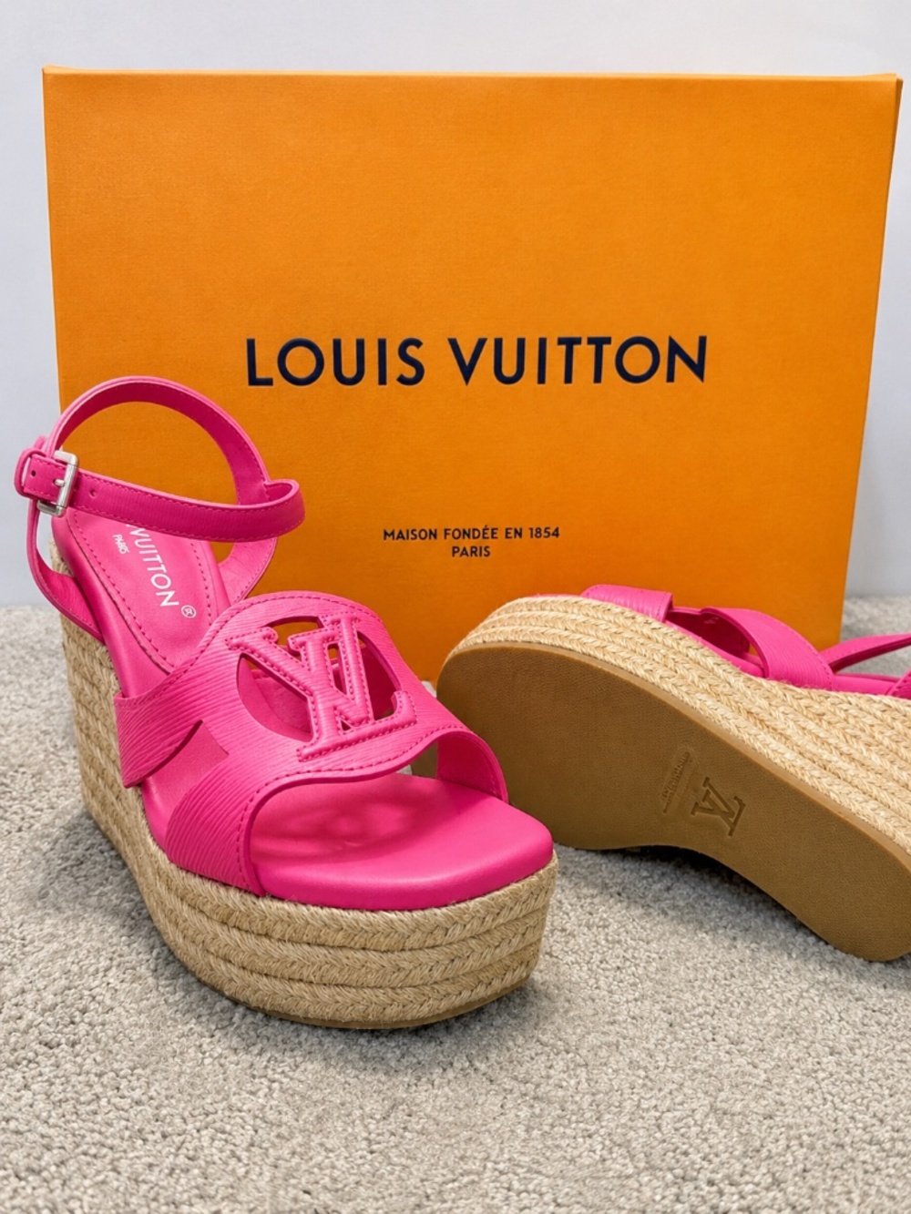 Louis Vuitton Isola Espadrille Wedge Sandals | Size 38  – Brand New/ never worn